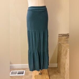 Nine West Sage Green Tiered Maxi Skirt XL Women’s Crepe/Gauze